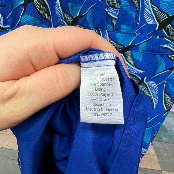Apt. 9 blue dress with bird pattern with pockets - Picture 7 of 7